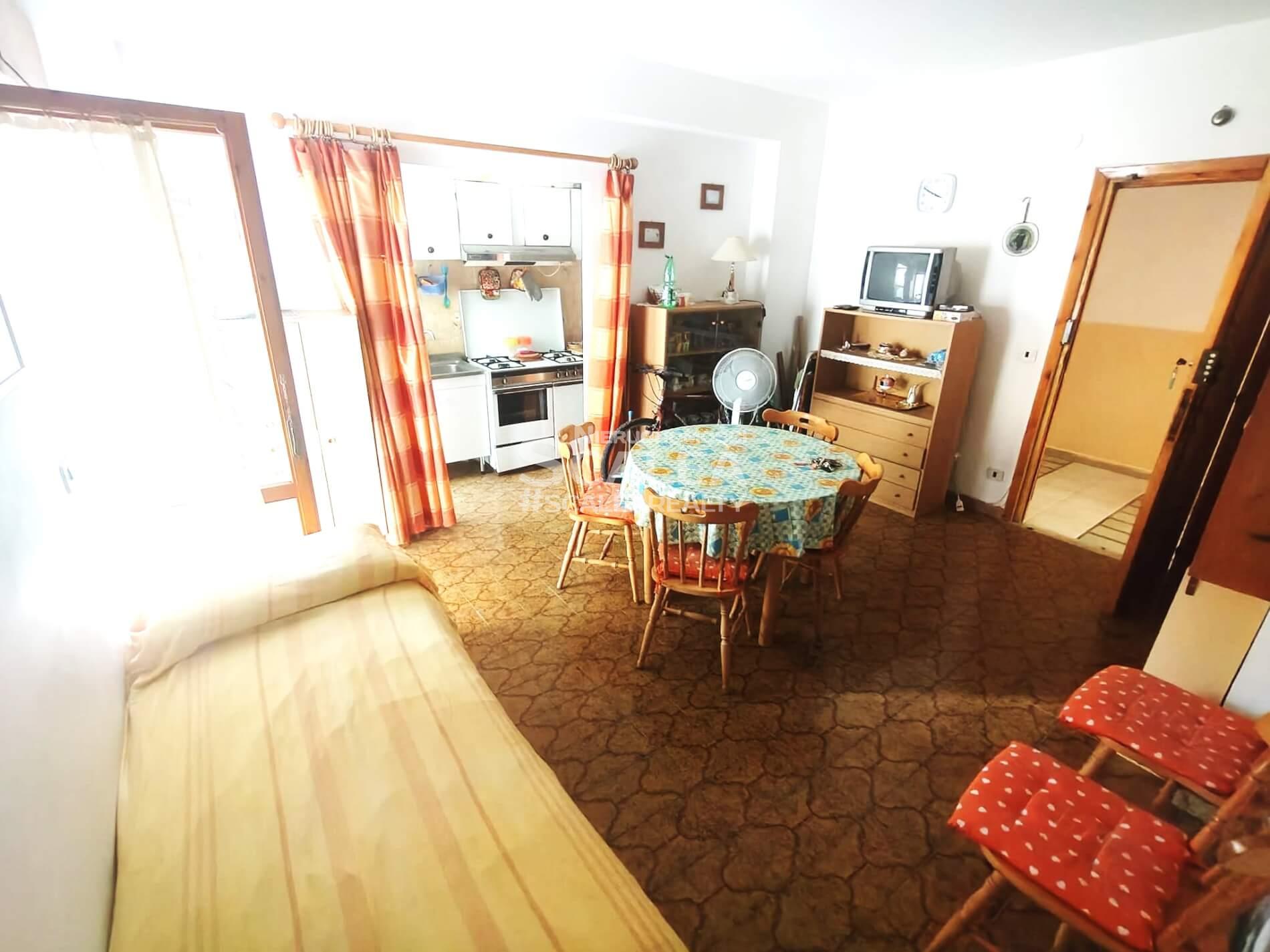 Jednopokojowe mieszkanie na 3 piętrze w centrum Scalea