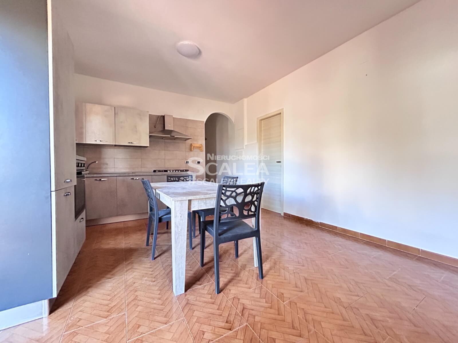 Apartament z widokiem na morze i ogrodem w centrum Scalea