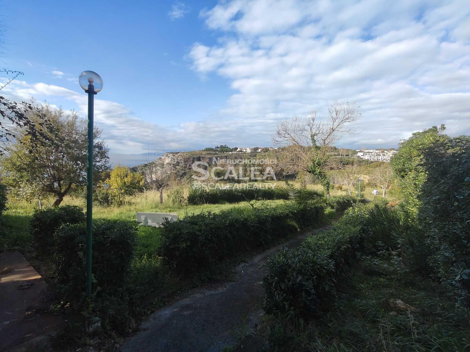 Scalea, Baia del Carpino, willa z dostępem do morza