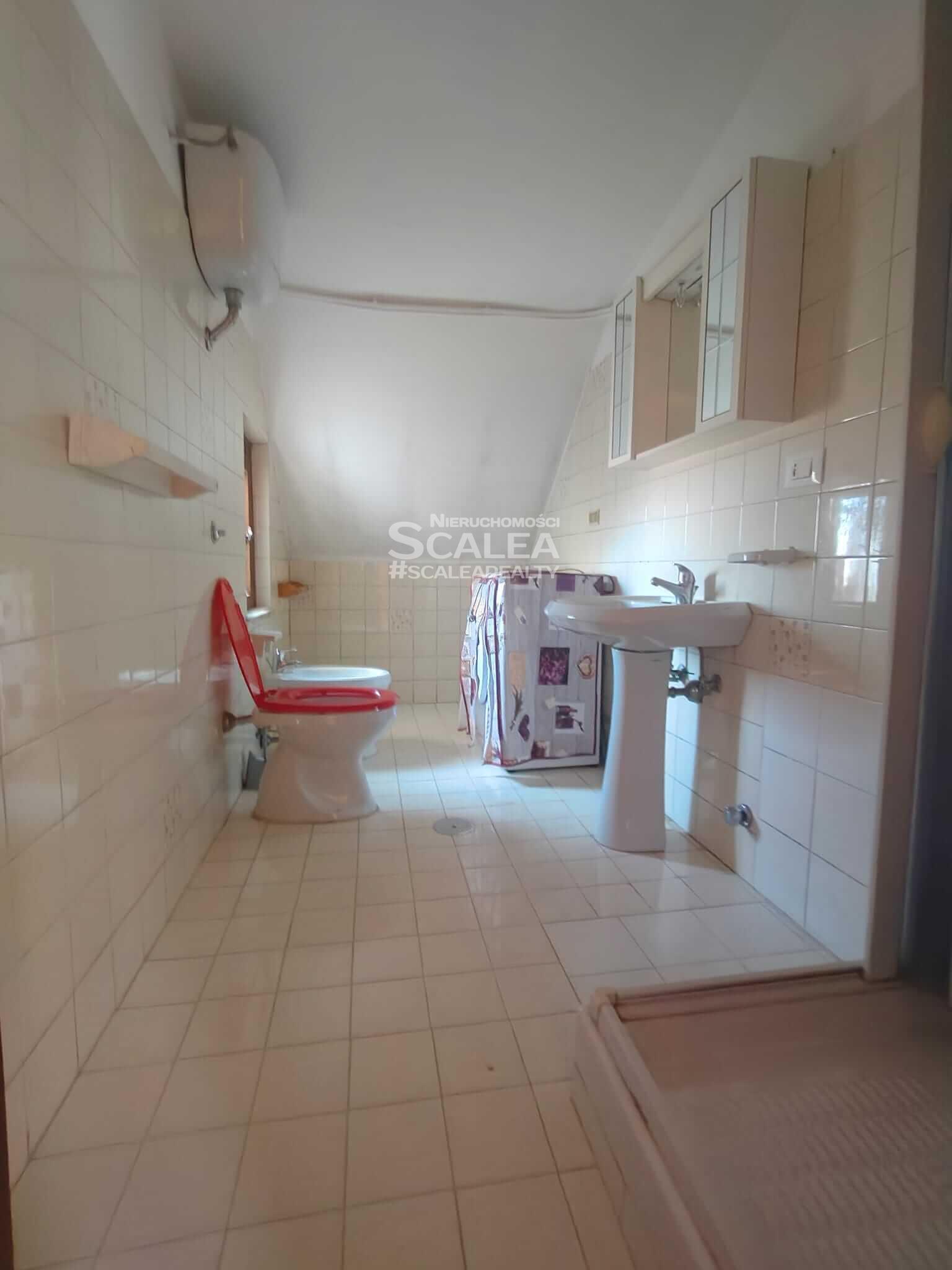 Mieszkanie na 5 kondygnacji w parku "Flora"