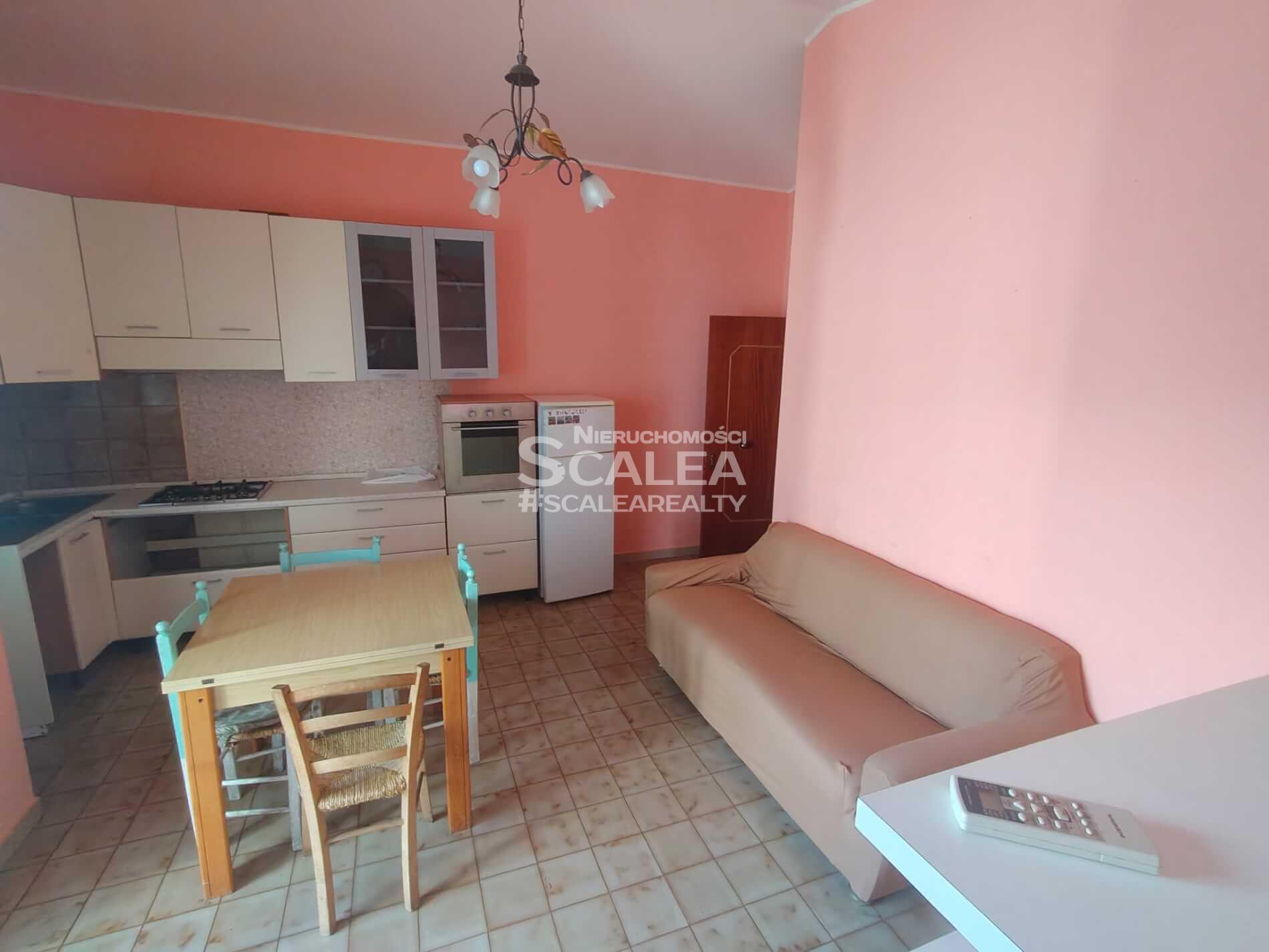 Mieszkanie na 5 kondygnacji w parku "Flora"