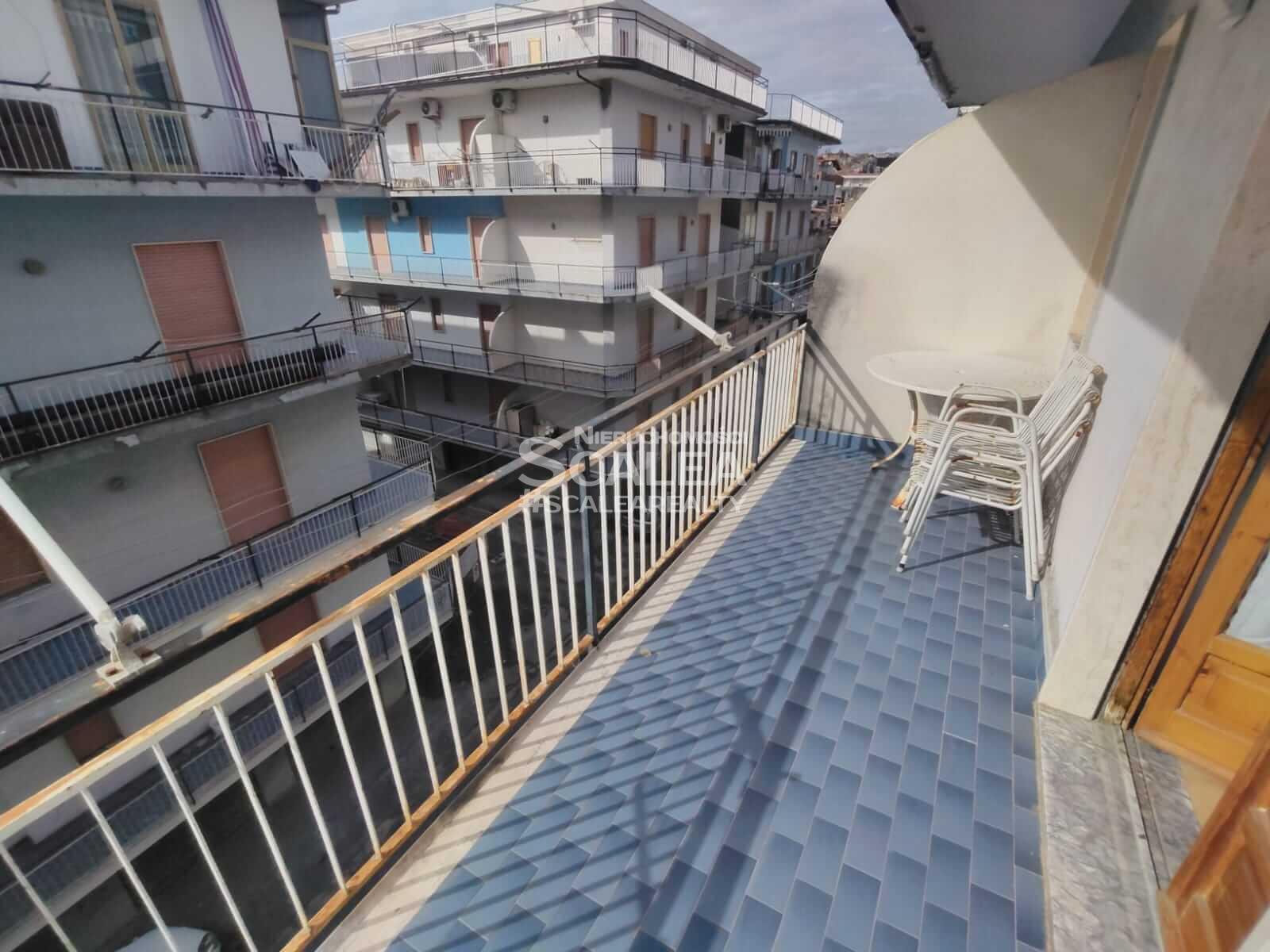 Atrakcyjne cenowo mieszkanie w Scalea na 3 kondygnacji, 60 metrów kwadratowych.