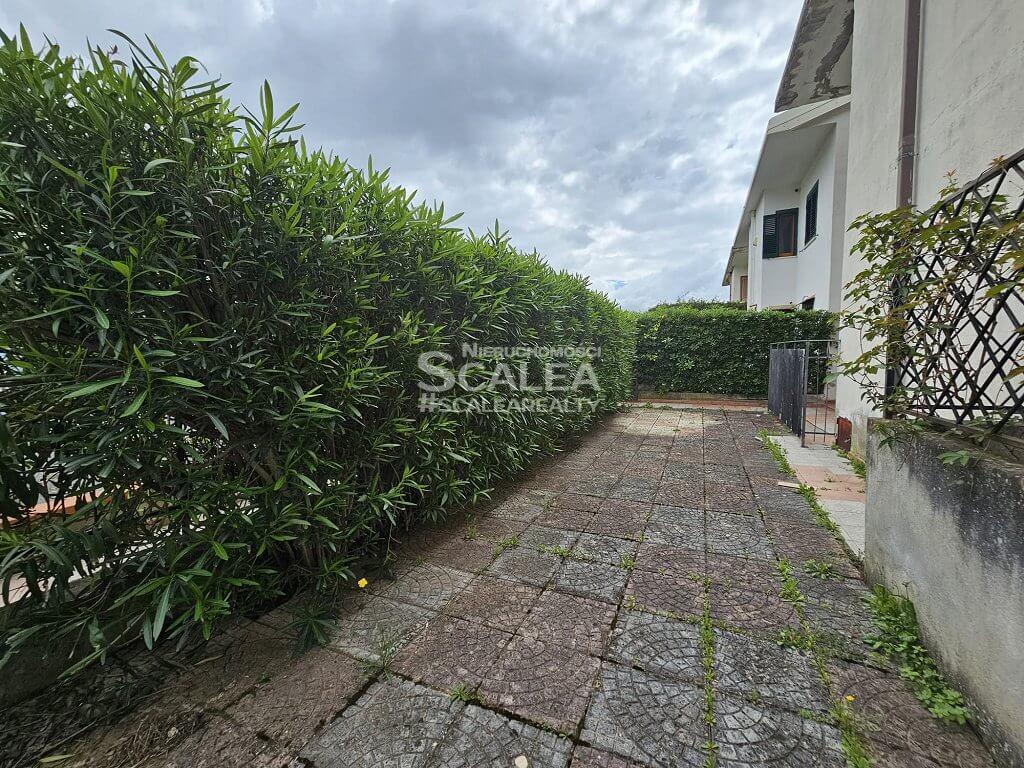 Scalea, apartament trzypokojowy z widokiem na morze