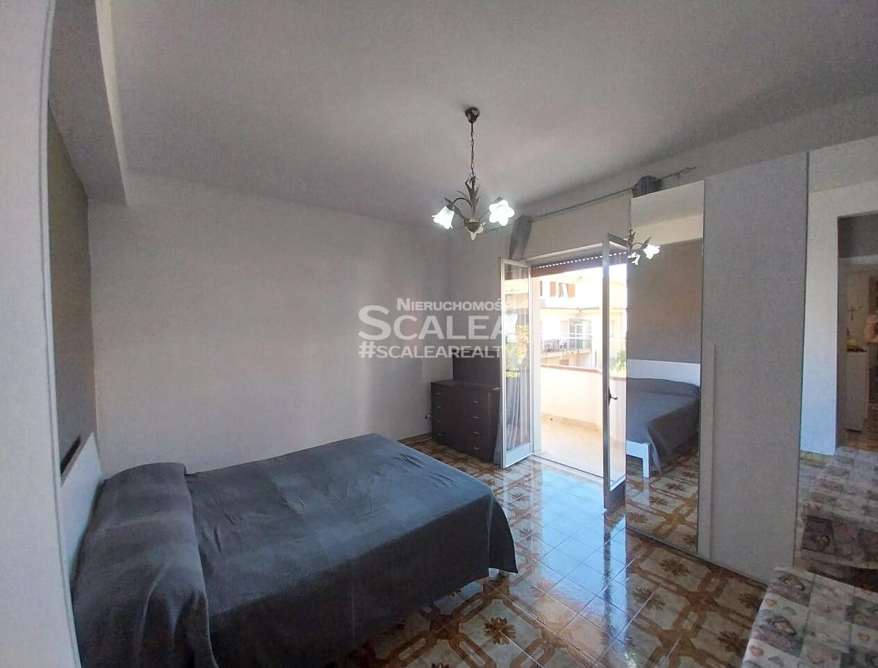 Centrum miasta Scalei, Cap. remont, 300 metrów od morza