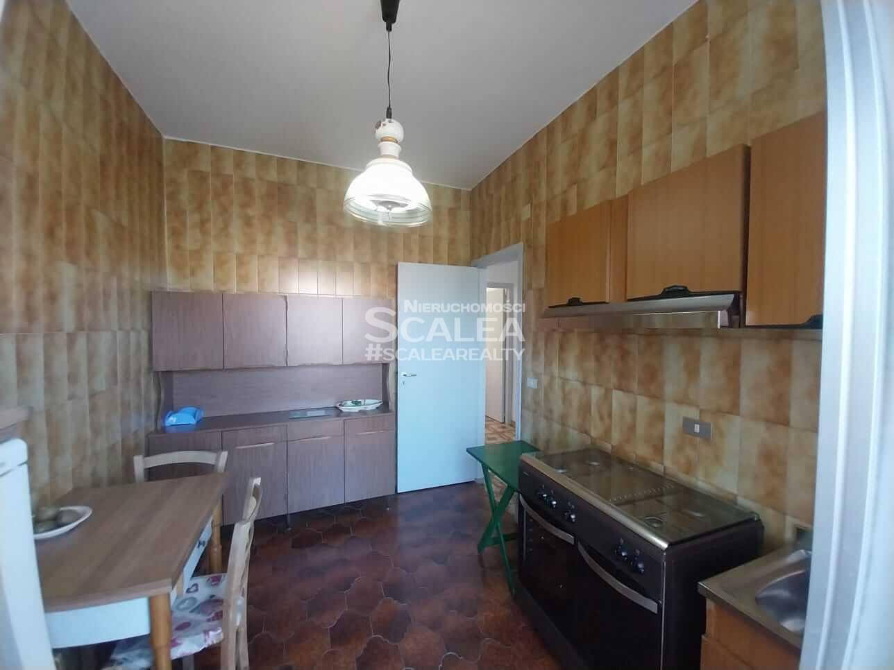 Centrum miasta Scalei, Cap. remont, 300 metrów od morza