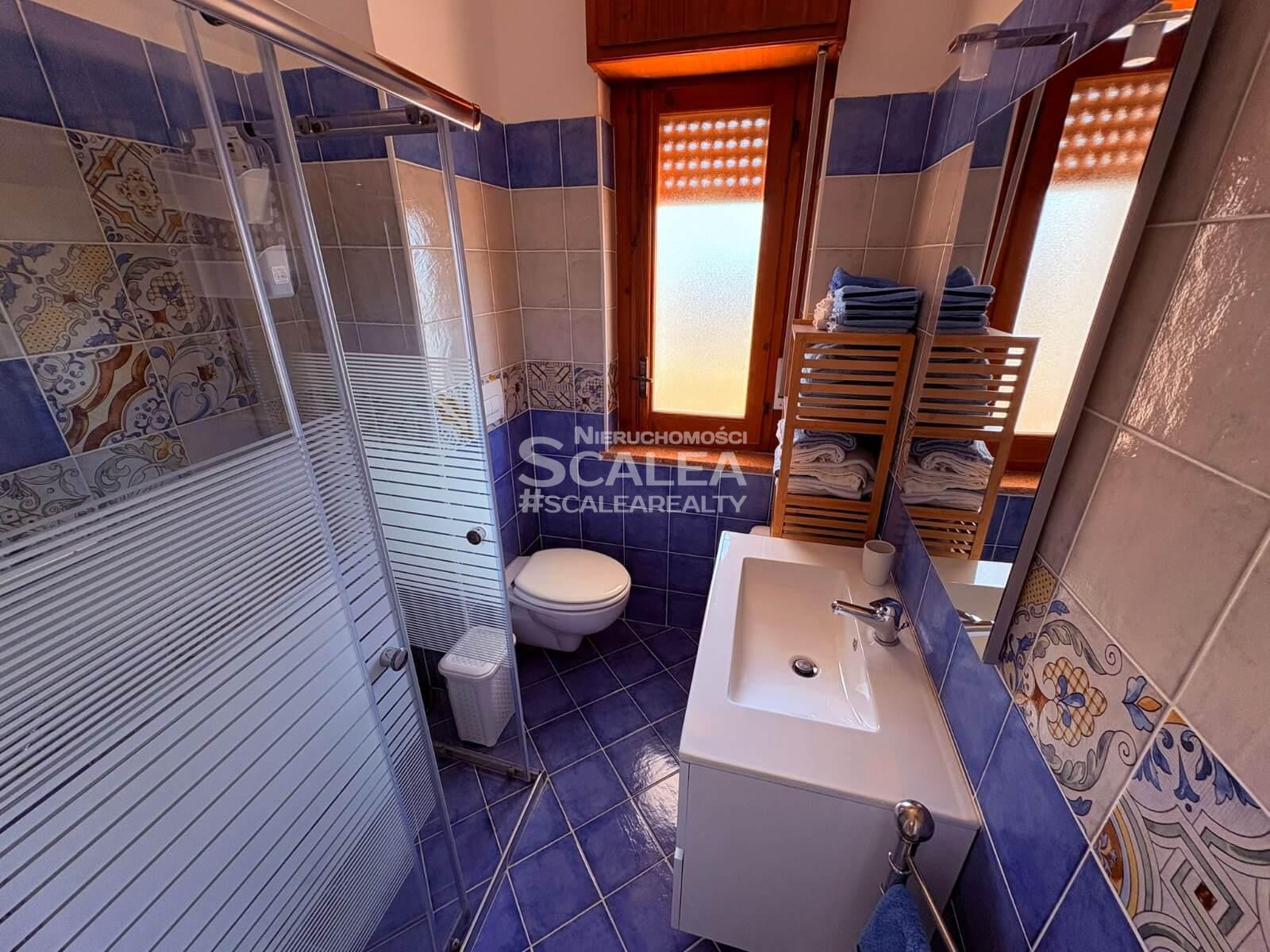 Apartament 120 mkw. z 3 sypialniami w Scalea
