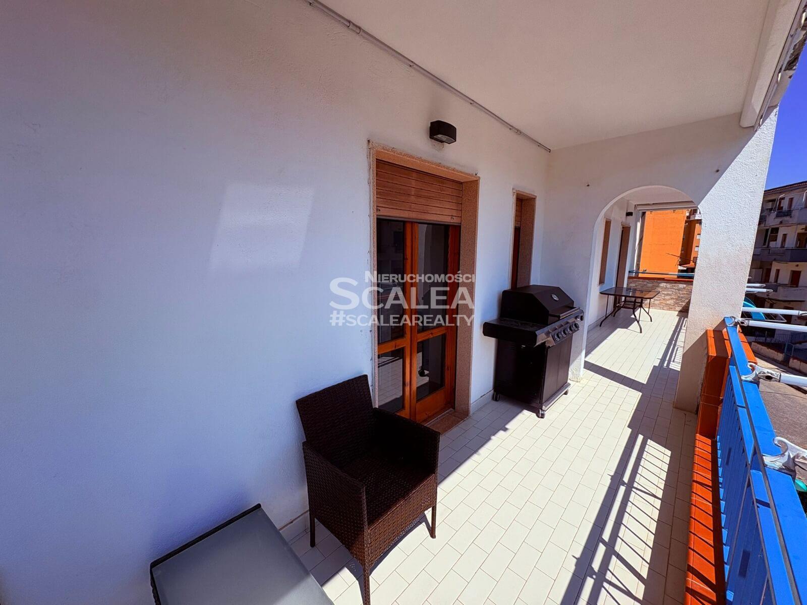 Apartament 120 mkw. z 3 sypialniami w Scalea