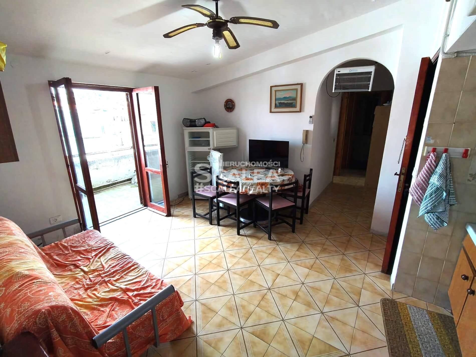 Apartament w Scalea na 5 kondygnacji, 2 sypialnie