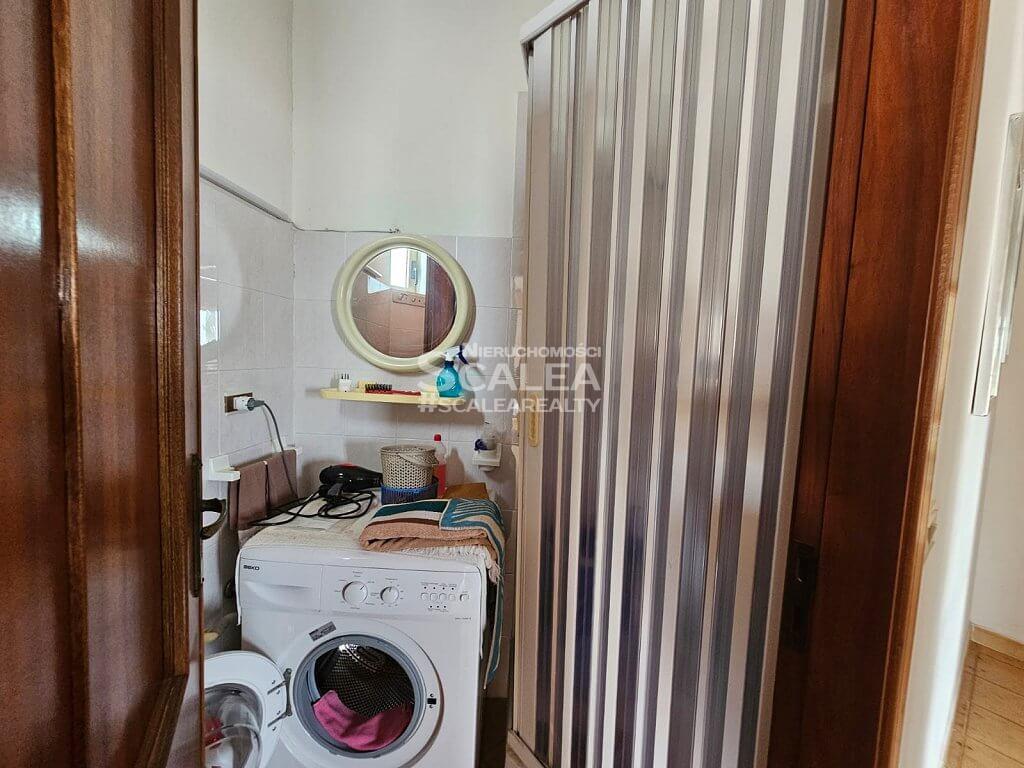 Apartament typu penthouse w centrum Scalea, 80 m2 z widokiem na morze
