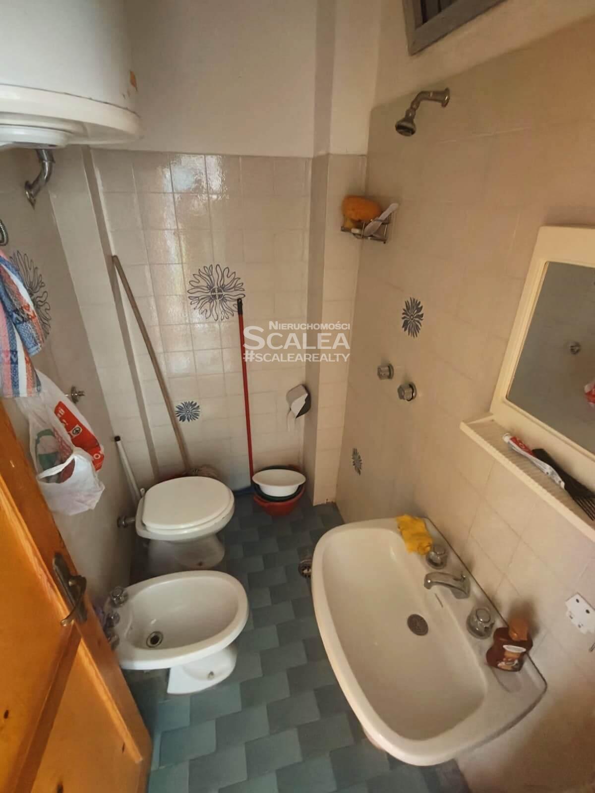 Apartament w Scalea na 5 piętrze, 200 metrów od plaży