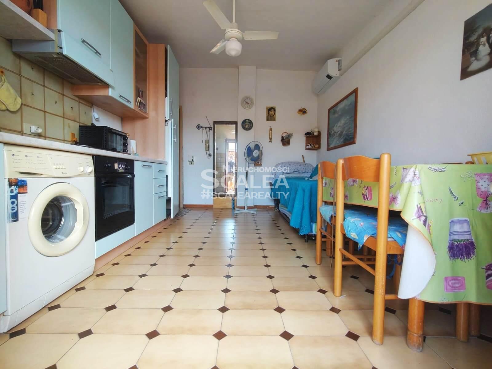 Apartament w Scalea na 5 piętrze, 200 metrów od plaży