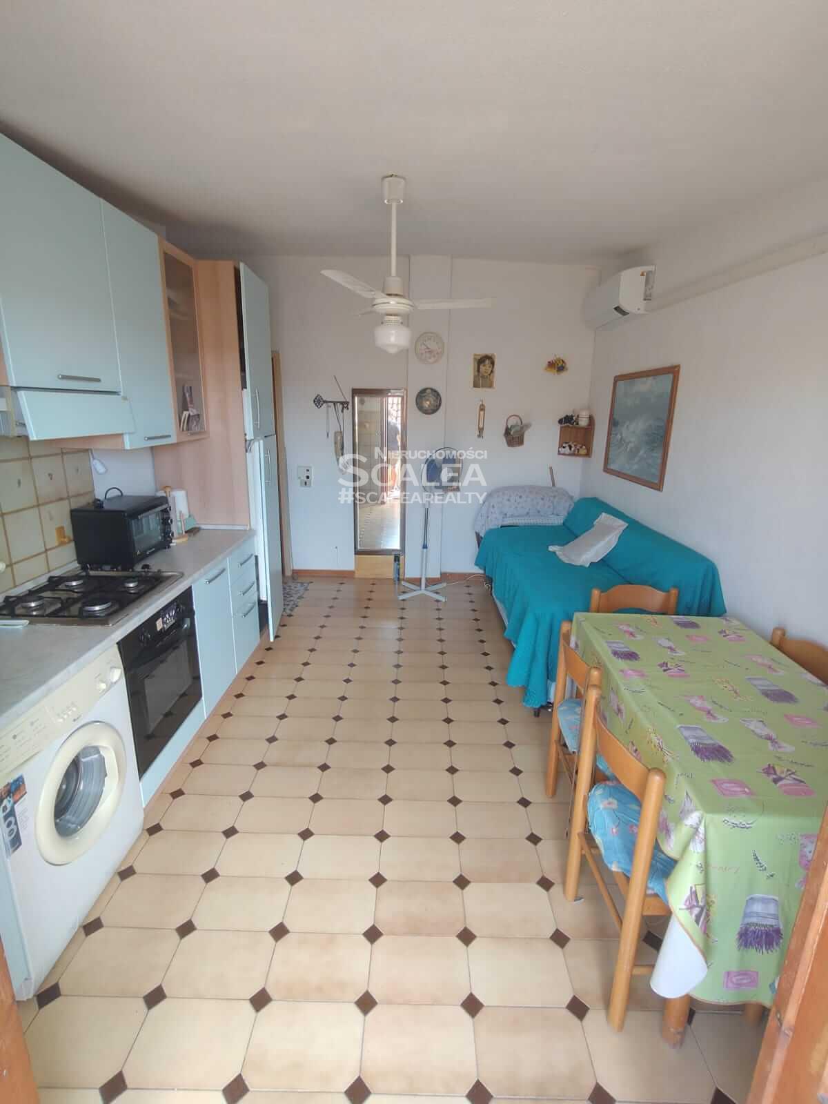 Apartament w Scalea na 5 piętrze, 200 metrów od plaży