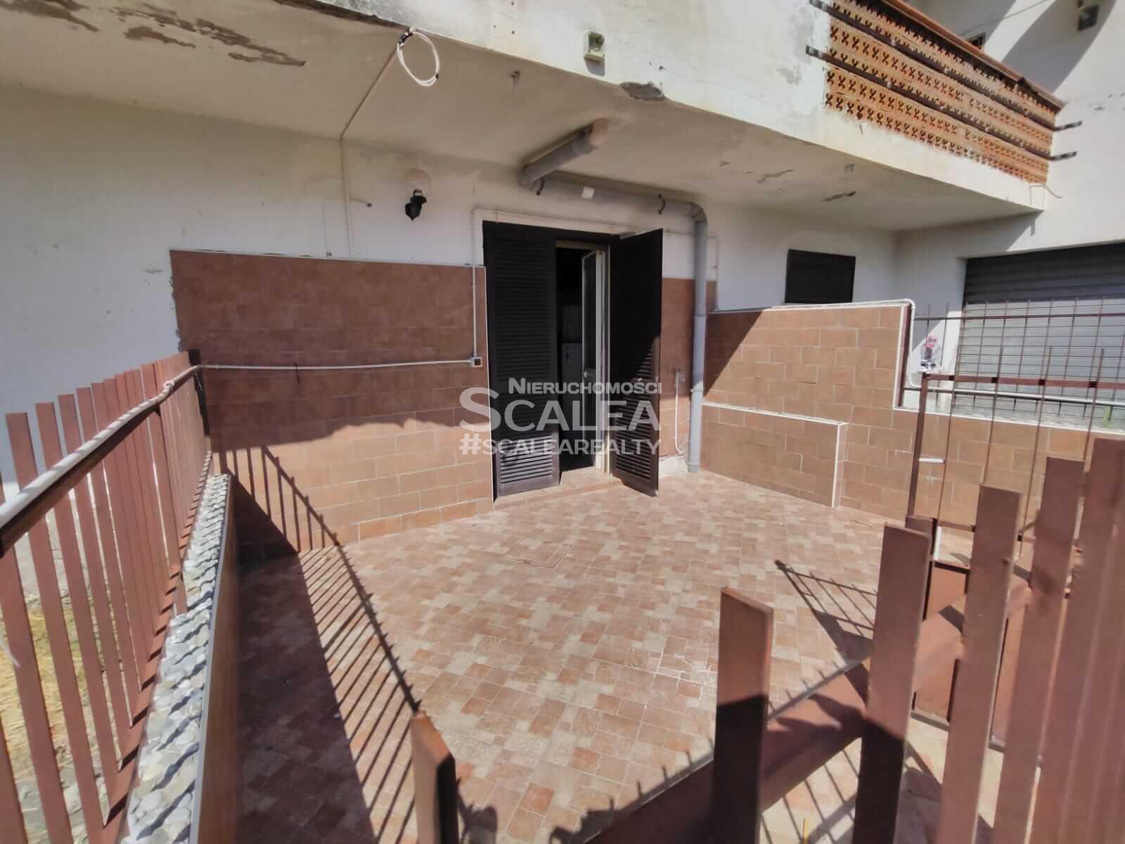 Trzypokojowy apartament z dziedzińcem i widokiem na morze w Scalea