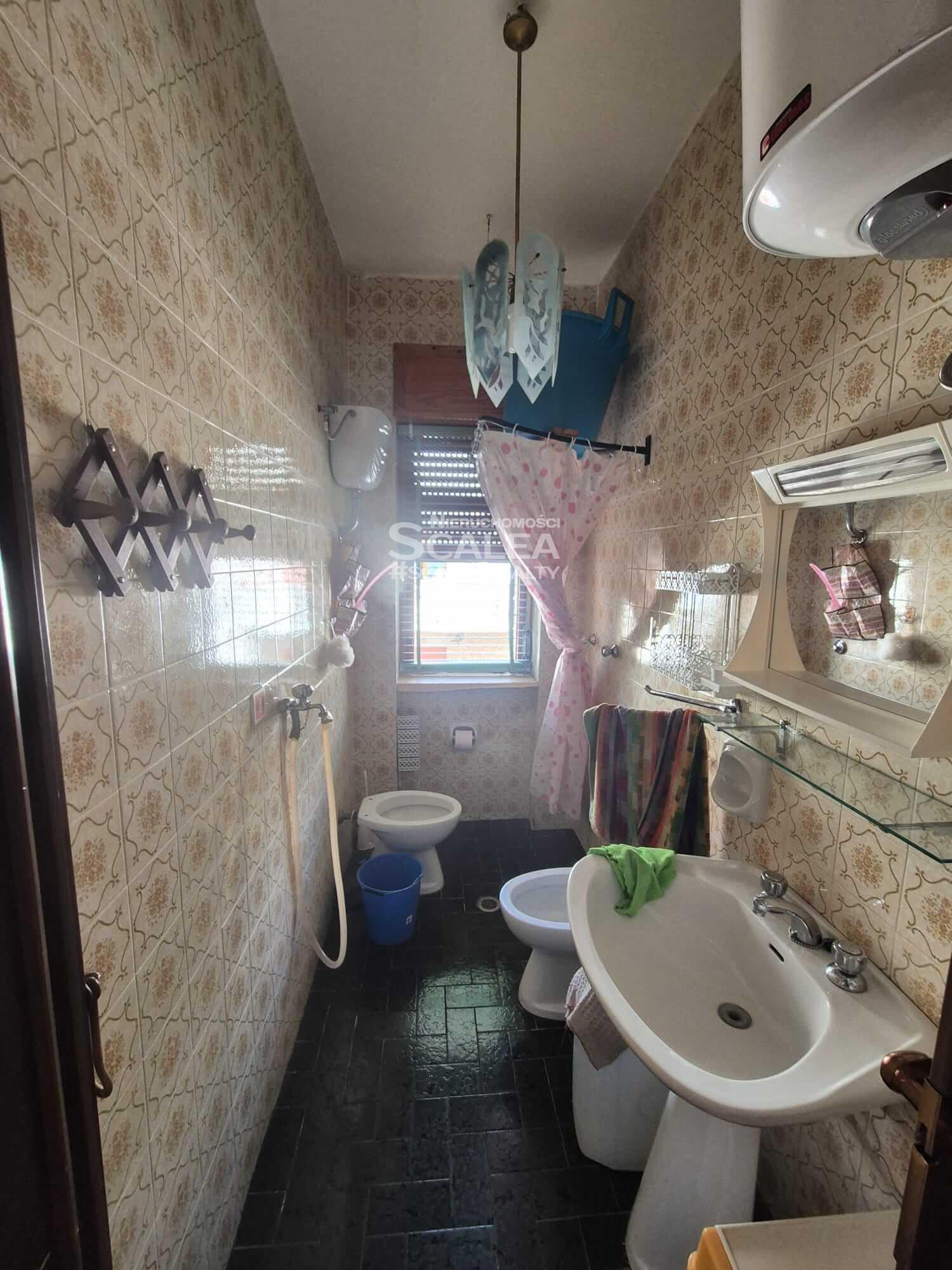 Scalea, mieszkanie trzypokojowe na 4 kondygnacji w budynku z windą