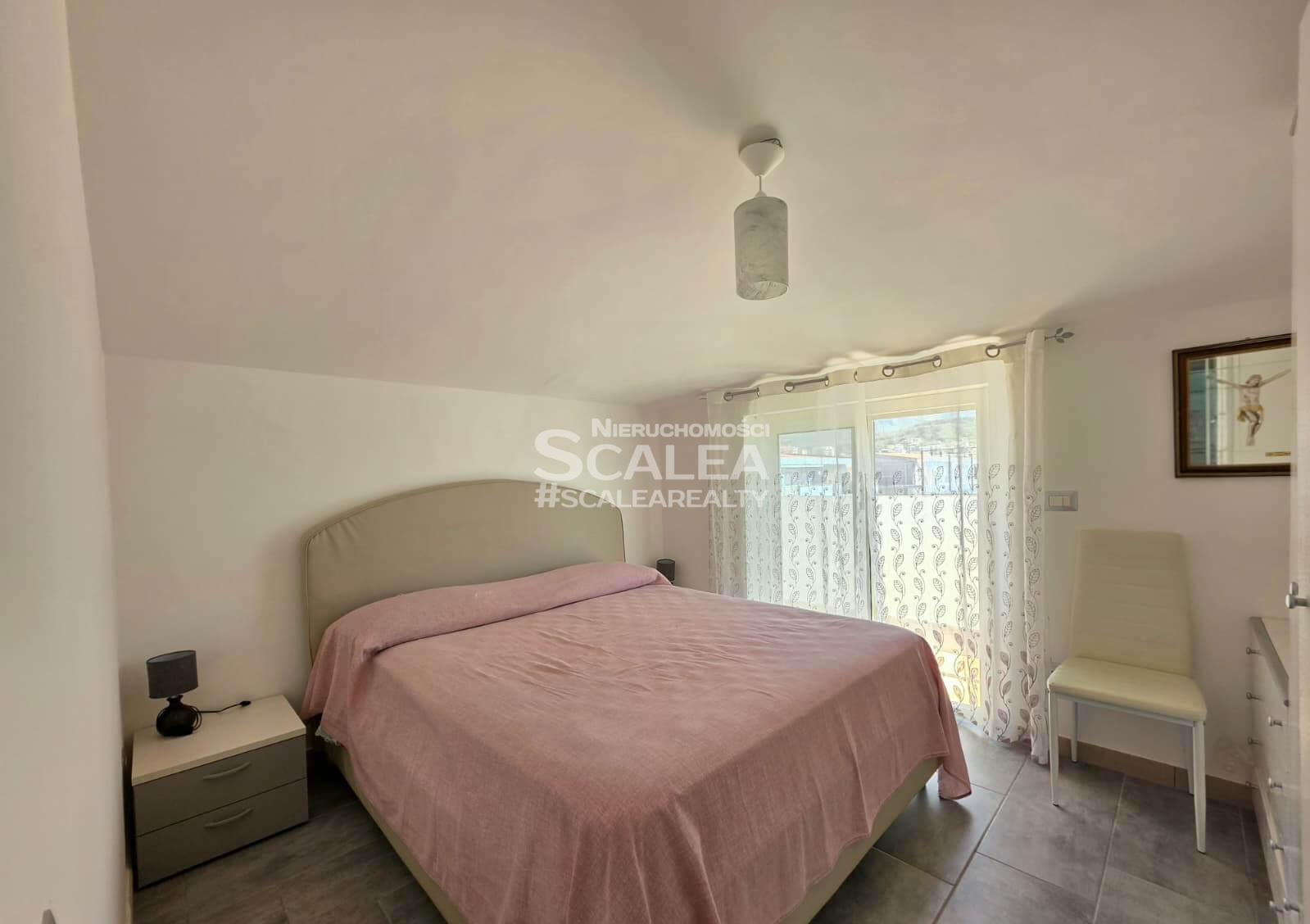 Dom szeregowy o powierzchni prawie 160 metrów kwadratowych w centrum miasta Scalea