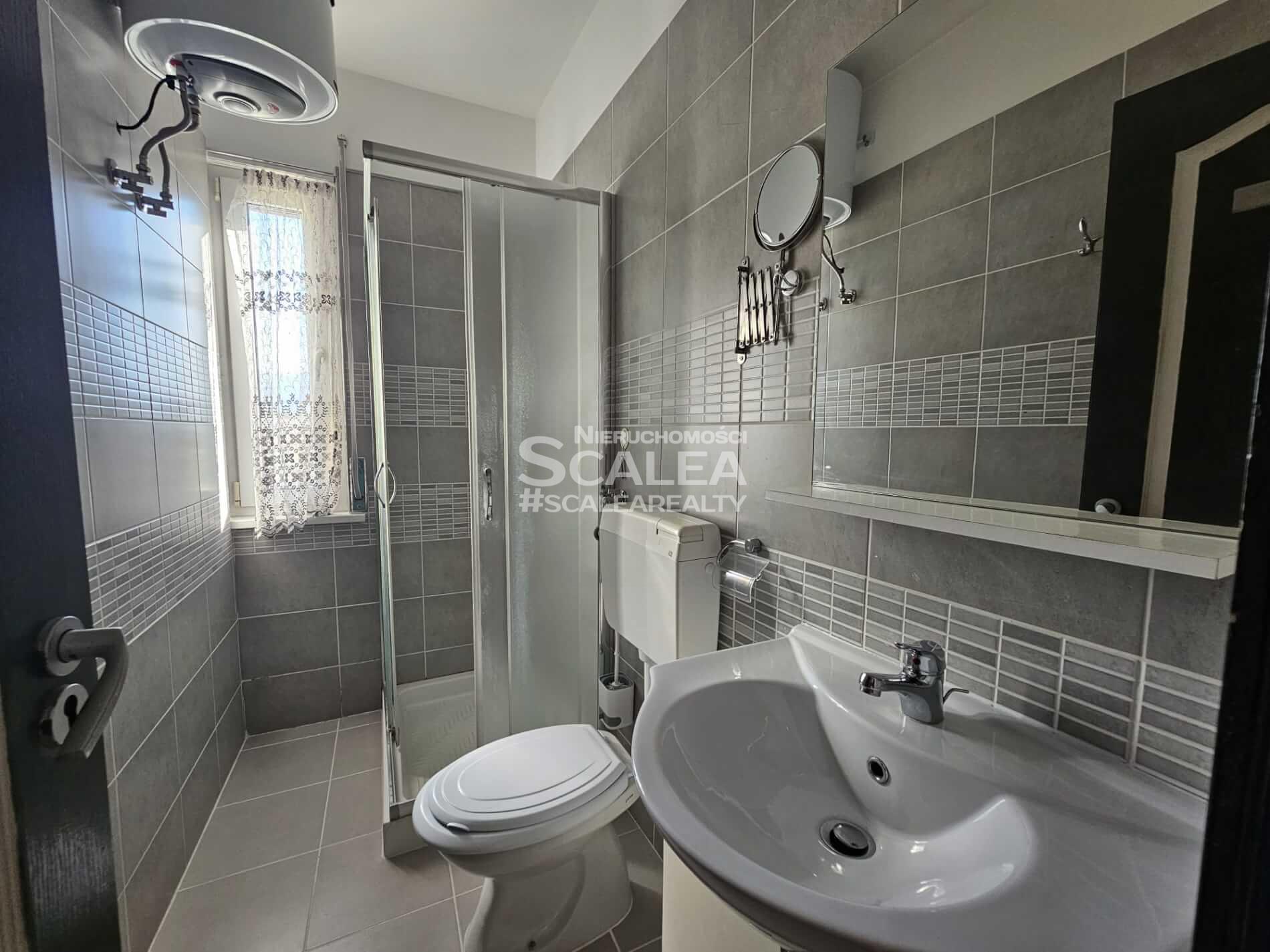 Scalea, luksusowy budynek z odnowionym apartamentem na 5 piętrze