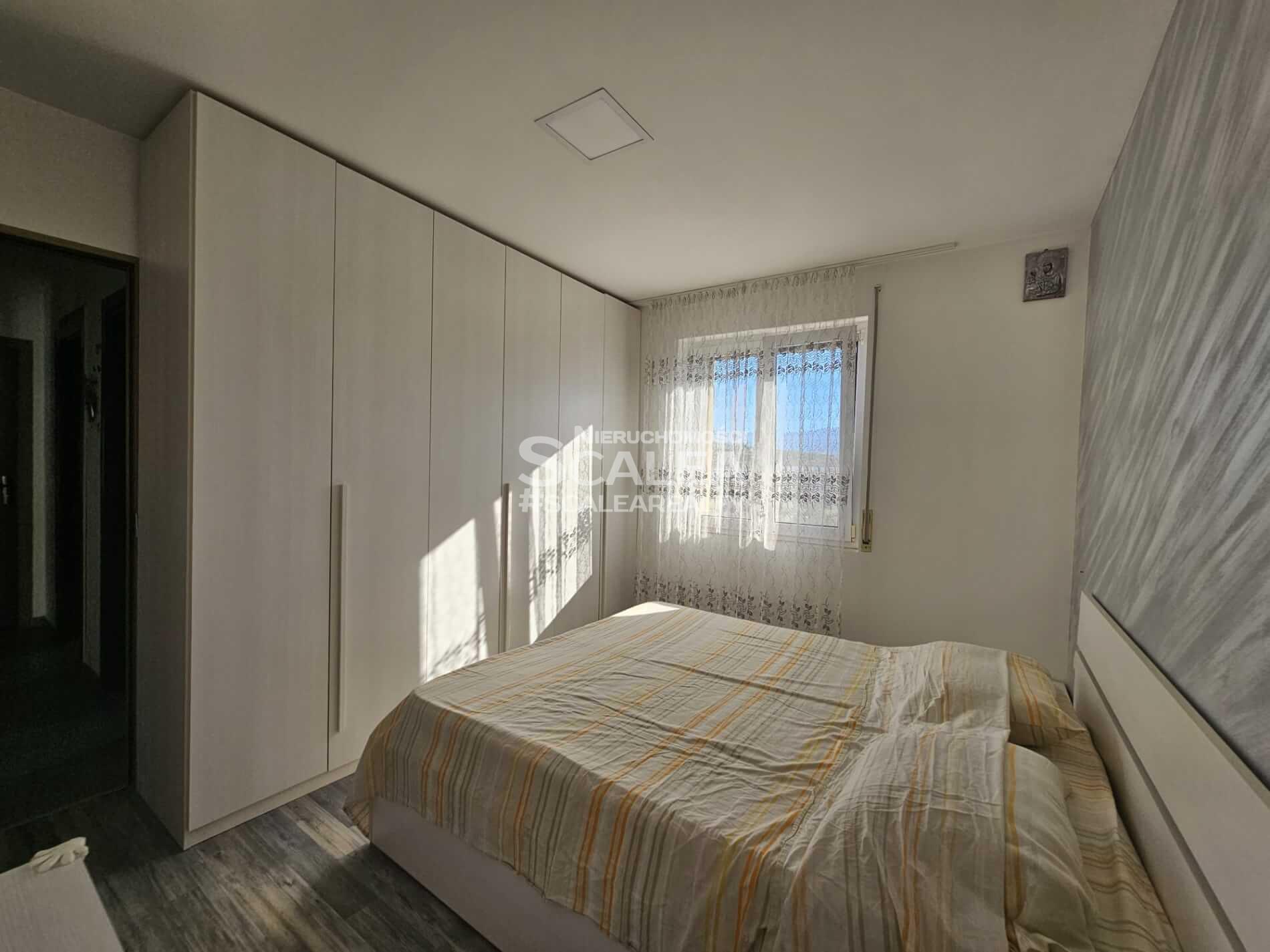 Scalea, luksusowy budynek z odnowionym apartamentem na 5 piętrze